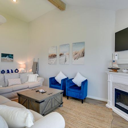 Galveston Townhome With Balconies Walk To Beach! Eksteriør bilde