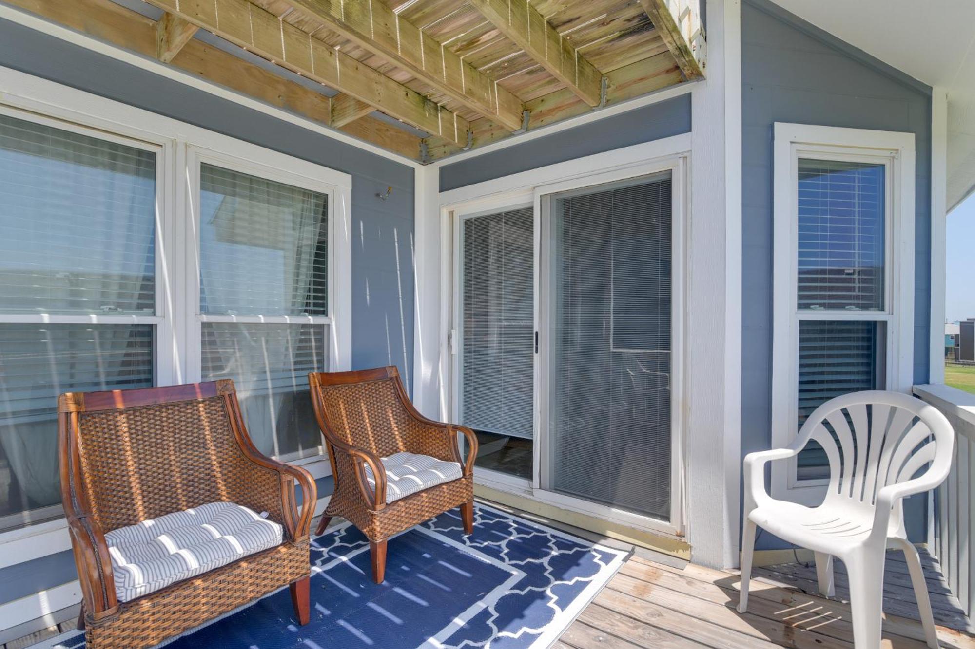 Galveston Townhome With Balconies Walk To Beach! Eksteriør bilde
